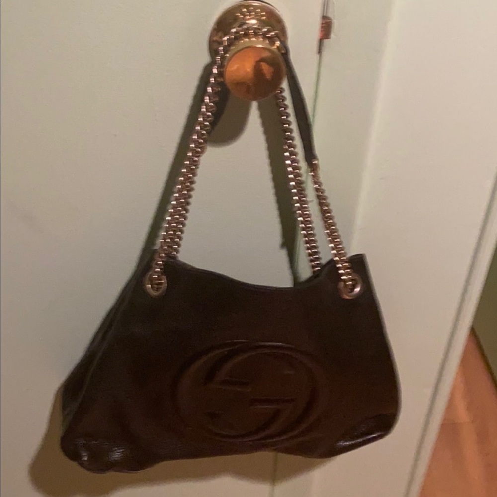 Authentic Gucci medium shoulder bag